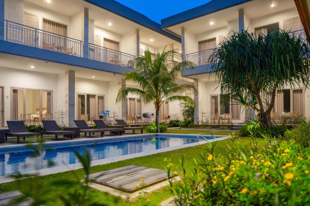 Berawa Dini Guesthouse Canggu  Ngoại thất bức ảnh