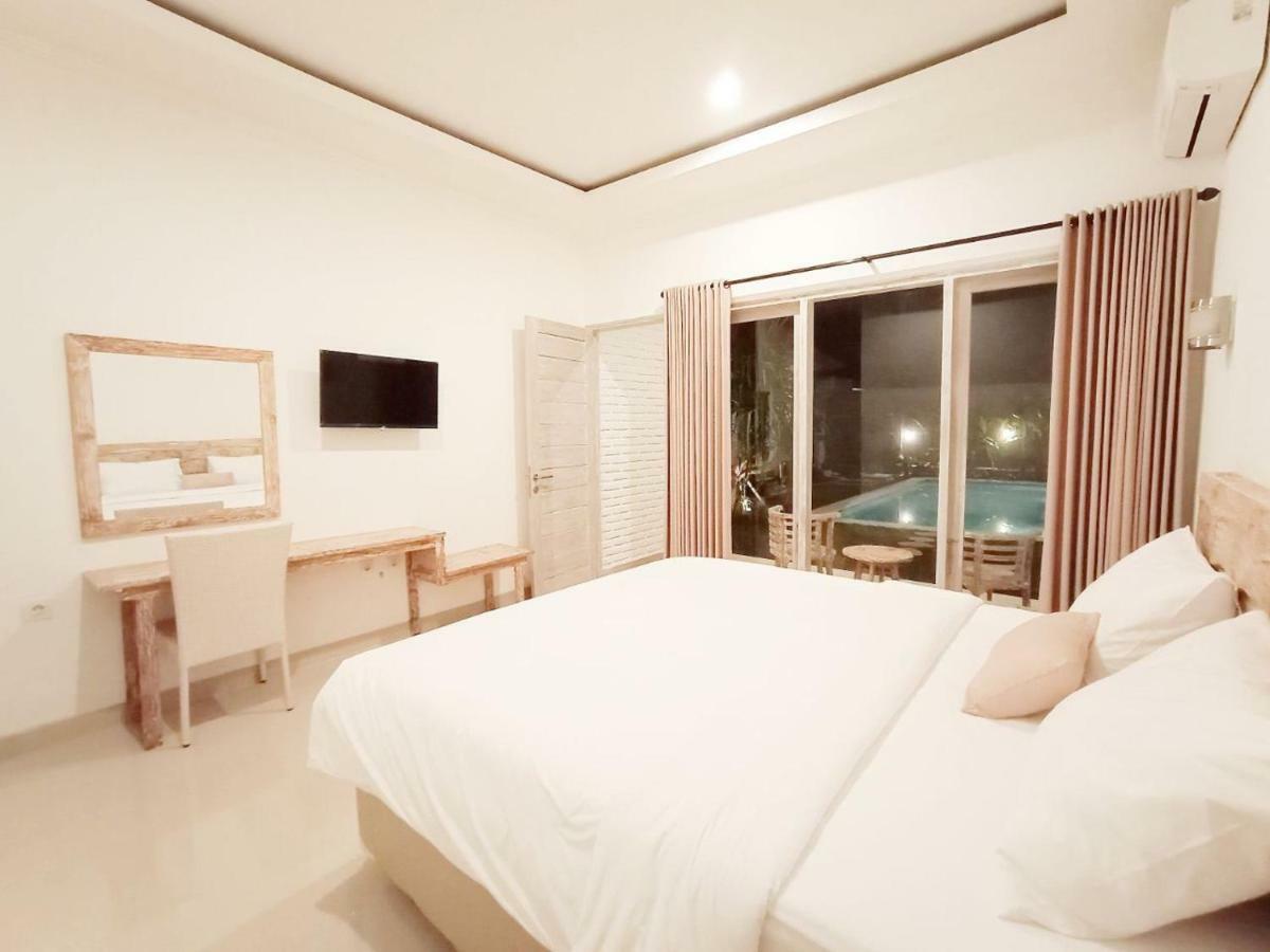 Berawa Dini Guesthouse Canggu  Ngoại thất bức ảnh